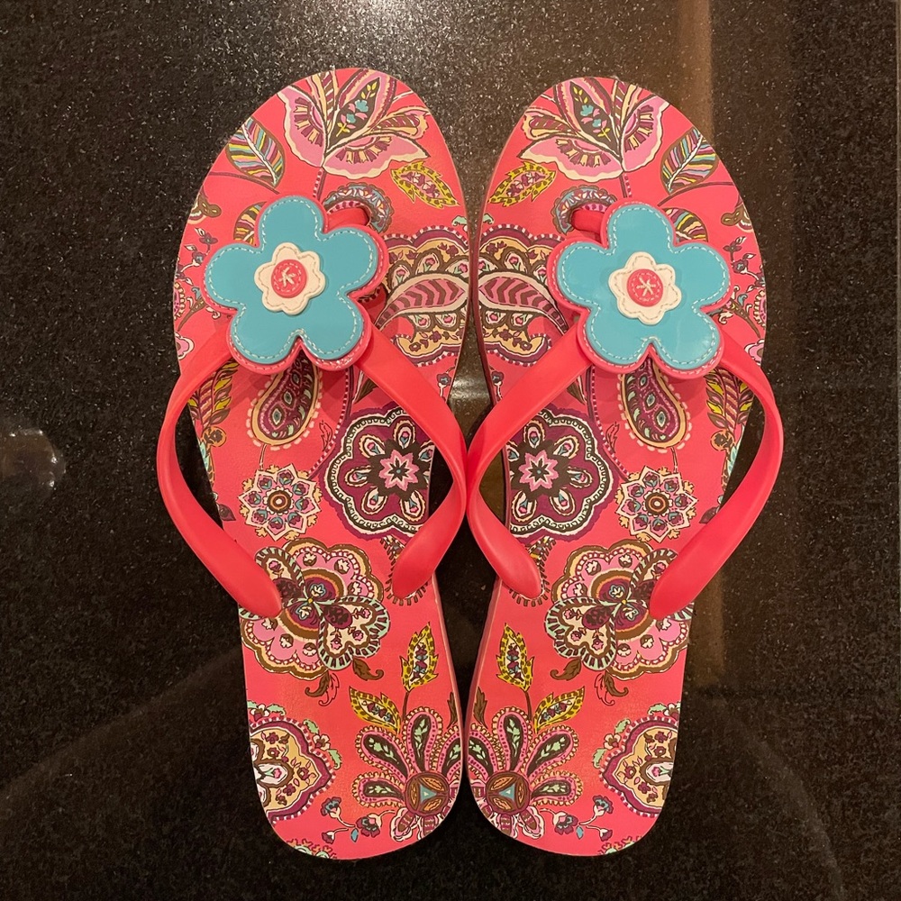 Vera Bradley Call Me Coral Flip Flops Size 9-10